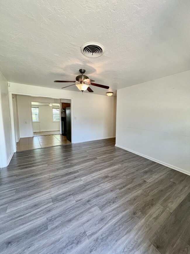 703 Terry Dr in Norman, OK - Building Photo - Building Photo