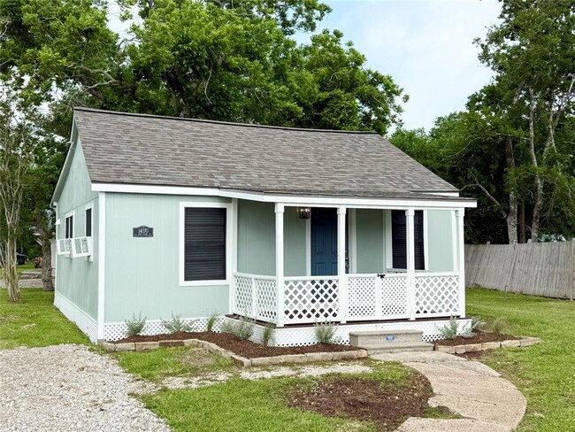 property at 14070 S Hwy 288b