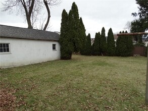 146 Cutler Ave in Corning, NY - Building Photo - Building Photo