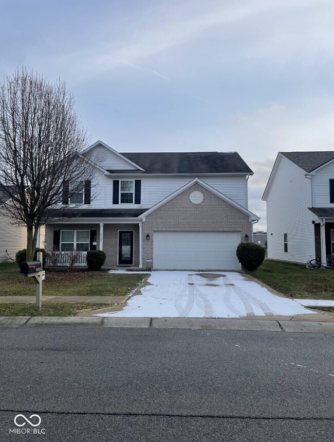 property at 5923 Edelle Dr