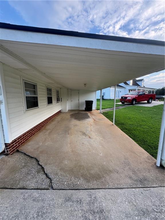 4620 Woodlane Dr in Oakwood, GA - Foto de edificio - Building Photo