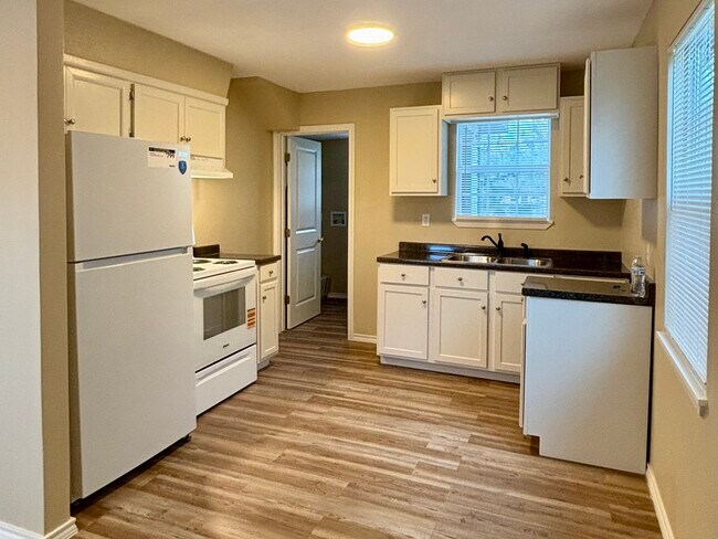 104 S Keralum Ave in Mission, TX - Building Photo - Building Photo