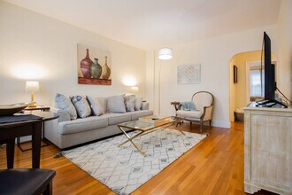 90 Kilsyth Rd in Boston, MA - Building Photo - Building Photo