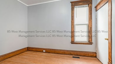914 Butterworth St SW in Grand Rapids, MI - Building Photo - Building Photo