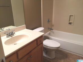 114 Vann Cir in Trussville, AL - Building Photo - Building Photo