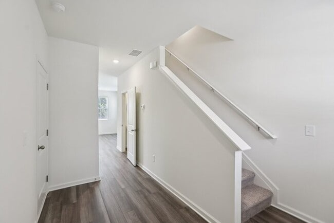 property at 2524 Coventry St SW