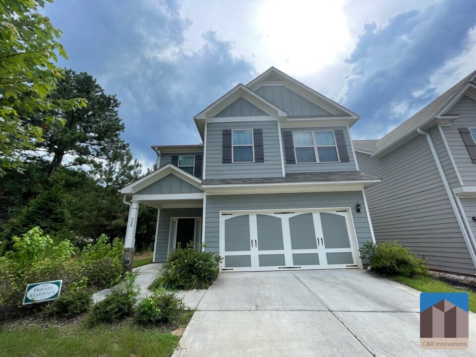300 Omnia Ridge Way in Lawrenceville, GA - Foto de edificio