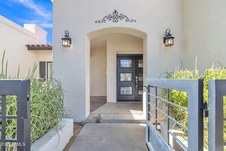 10424 E Cannon Dr in Scottsdale, AZ - Building Photo - Building Photo