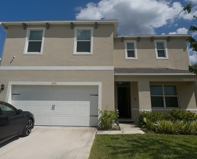 property at 3715 Botanical Wy