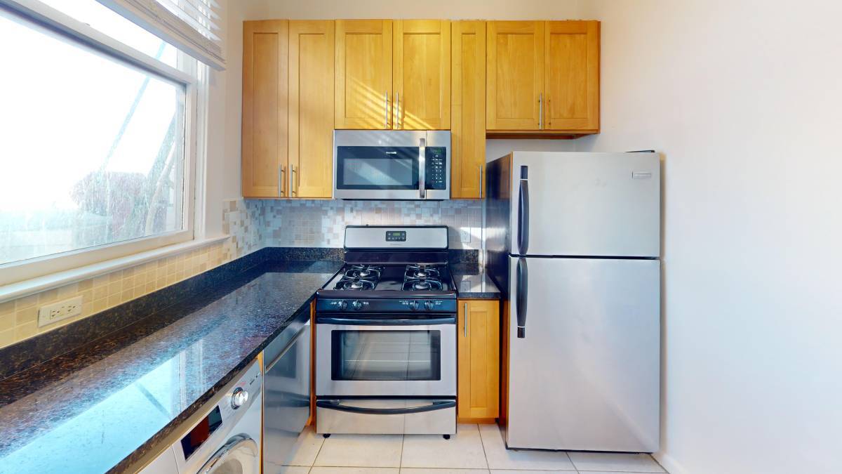 816 California St in San Francisco, CA - Building Photo
