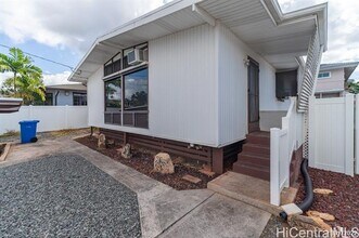 4258 Likini St in Honolulu, HI - Building Photo - Building Photo