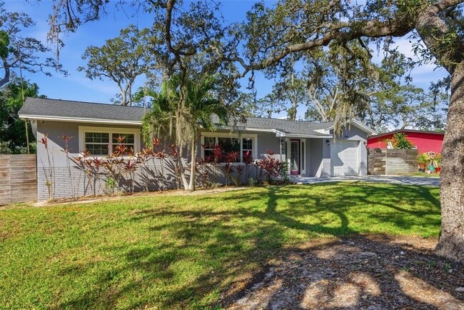 5080 Oaklawn Ln in St. Petersburg, FL - Building Photo - Building Photo