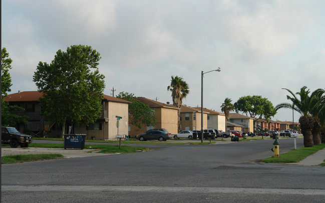 709-949 Quetzal St in Corpus Christi, TX - Building Photo - Building Photo