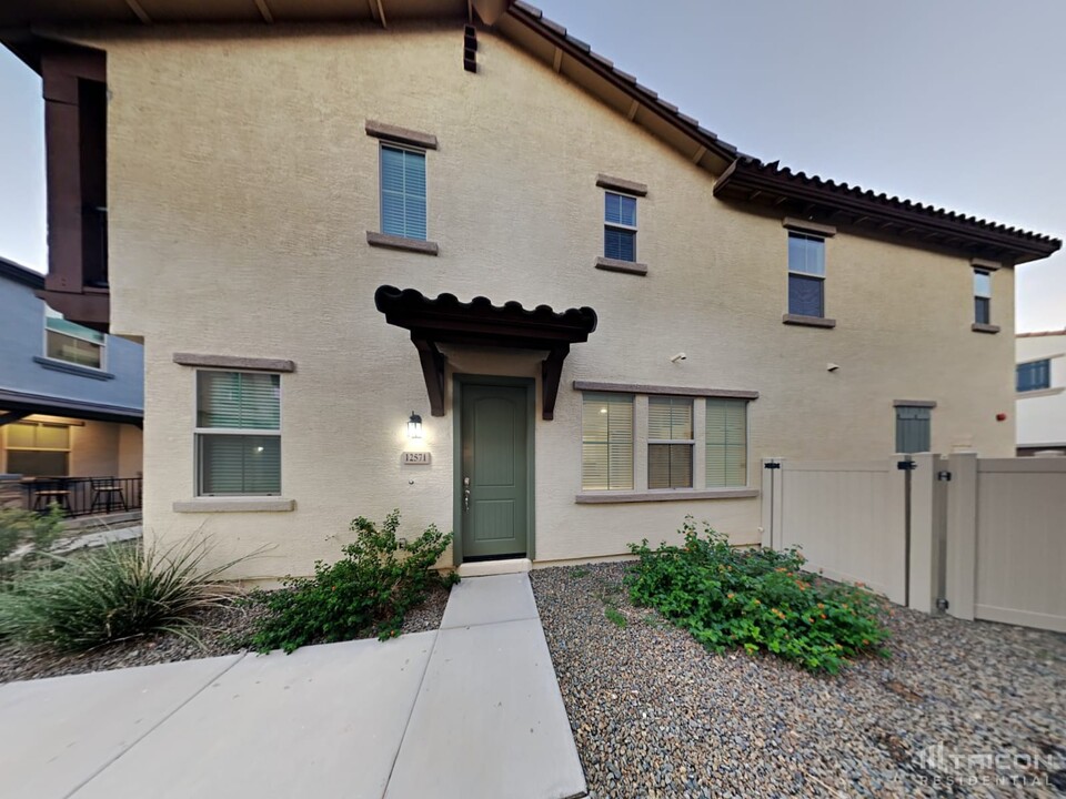 12571 W Gentle Rain Rd in Peoria, AZ - Building Photo