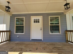 413 Loblolly Ridge in Locust Grove, GA - Foto de edificio - Building Photo