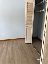 702 Twin Circle Dr in South Windsor, CT - Building Photo - Building Photo