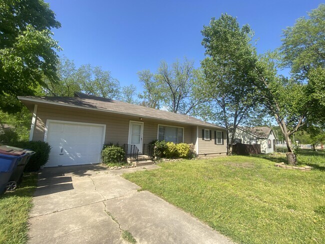 property at 3009 S S St