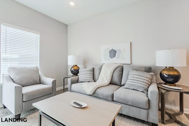 1650 Harris Hill Rd, Unit 08-8202