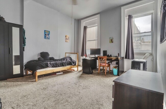 property at 802 Washington St