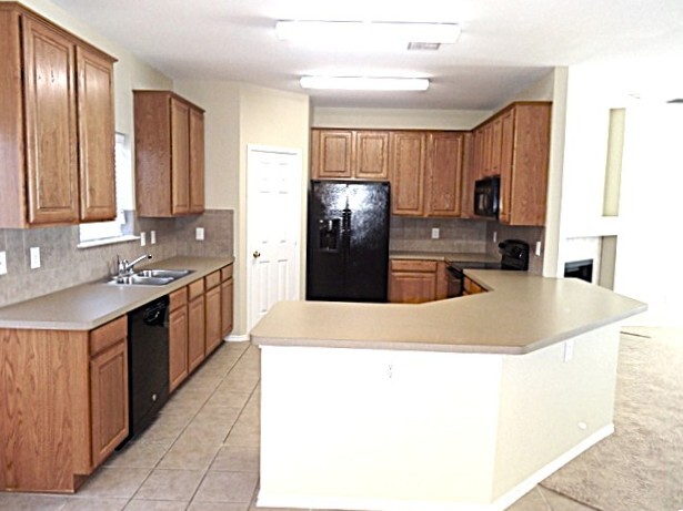 6101 Marsh Rail Dr in Denton, TX - Building Photo - Building Photo