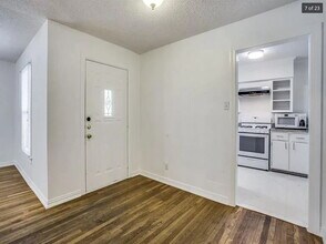 4009 Acacia St in Fort Worth, TX - Foto de edificio - Building Photo