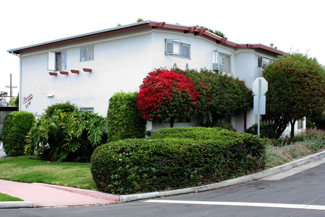 114 Avenida Aragon in San Clemente, CA - Building Photo