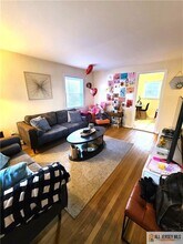 23 Coolidge Ave in Edison, NJ - Building Photo - Building Photo