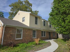 4129 Windsor Gate Pl in Virginia Beach, VA - Building Photo