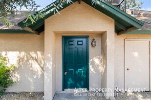 8035 N 48th Ave in Glendale, AZ - Building Photo