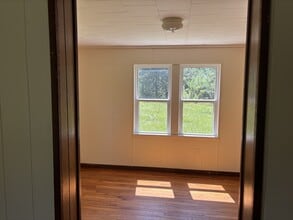 2451 Glen Julia Rd in Quincy, FL - Building Photo - Building Photo