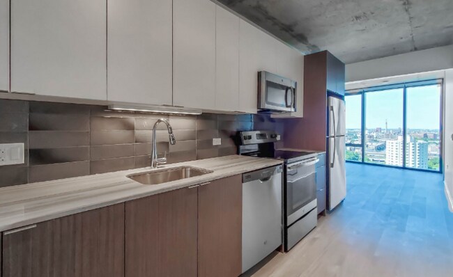 property at 2113 S Wabash Ave