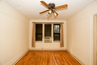 843 W Wolfram St, Unit H04F in Chicago, IL - Building Photo - Building Photo