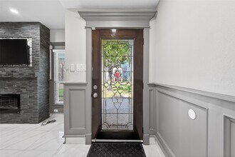 11280 Braes Forest Dr in Houston, TX - Building Photo - Building Photo