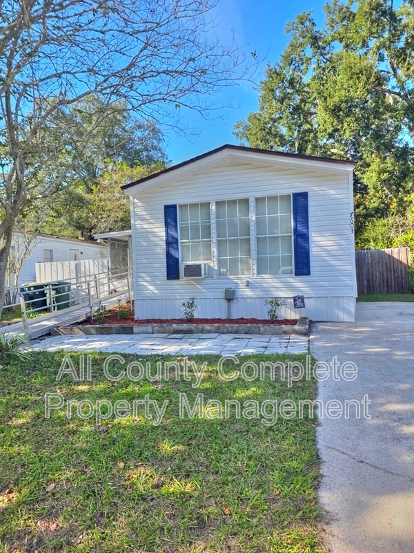 7603 Plumwood Dr in Jacksonville, FL - Building Photo - Building Photo