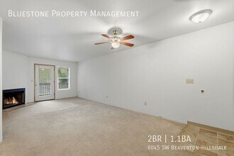 6045 SW Beaverton Hillsdale Hwy in Portland, OR - Building Photo - Building Photo