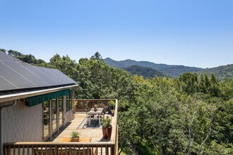 31 Baywood Ave in Ross, CA - Building Photo - Building Photo