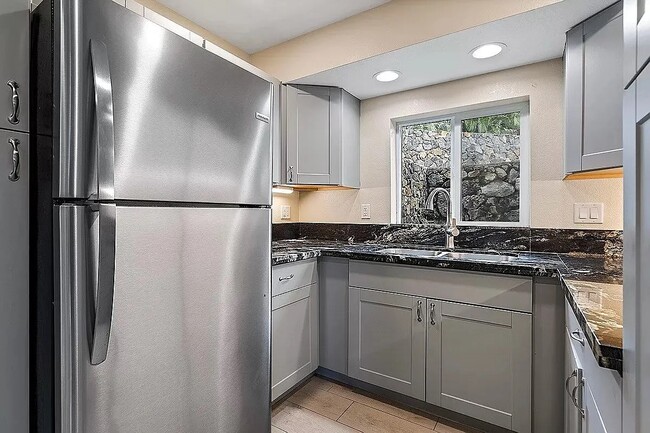 75-5776 Oleka Pl, Unit Ohana in Kailua Kona, HI - Foto de edificio - Building Photo