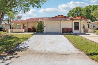 371 Cocoa Ct, Unit 373 in Kissimmee, FL - Building Photo - Building Photo