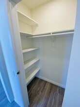 Alexandria Place in Los Angeles, CA - Building Photo - Building Photo