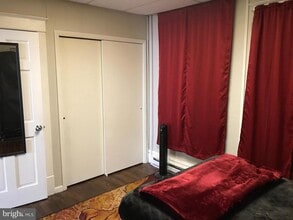 2-2108-AP2 Walnut St in Harrisburg, PA - Building Photo - Building Photo