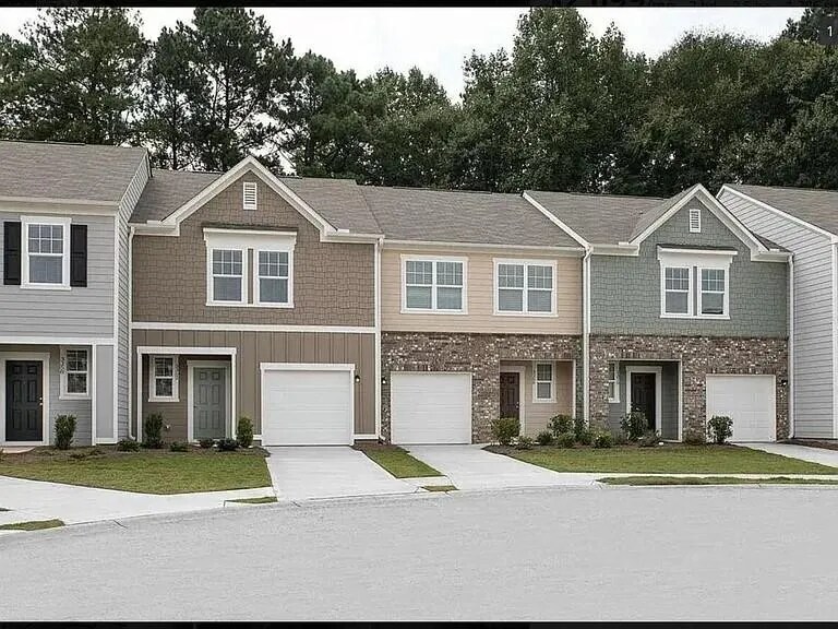 1502 Vernon Blvd in Decatur, GA - Foto de edificio