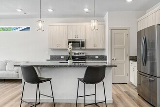 1071 Spartan Ave in Berthoud, CO - Building Photo - Building Photo