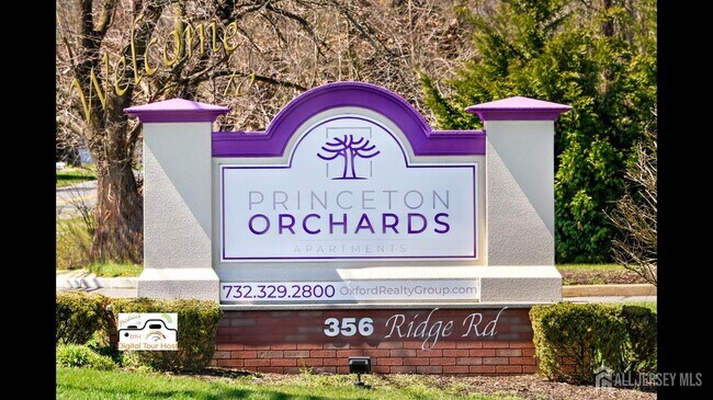 356 Ridge Rd in Dayton, NJ - Building Photo - Building Photo