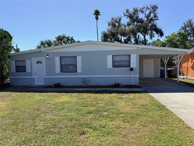 1544 77th Ave N in St. Petersburg, FL - Foto de edificio - Building Photo