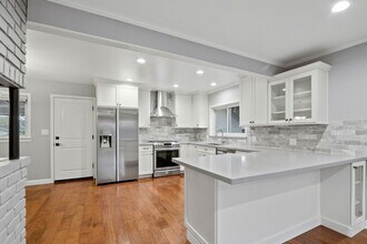 1131 Plum Ave in Sunnyvale, CA - Building Photo - Building Photo