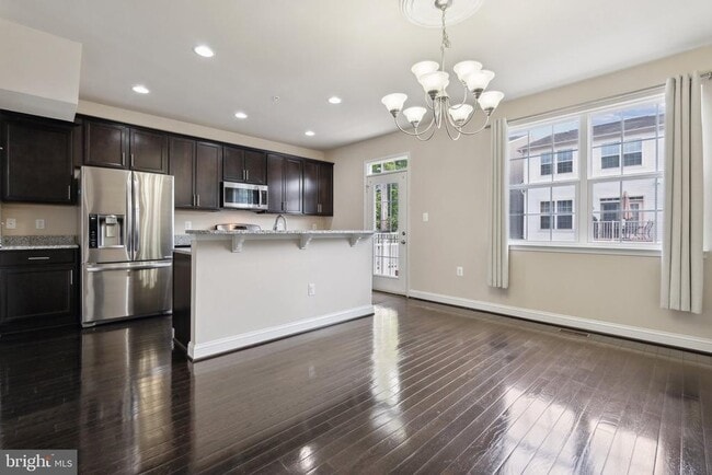 12709 Horseshoe Bend Cir in Clarksburg, MD - Building Photo - Building Photo