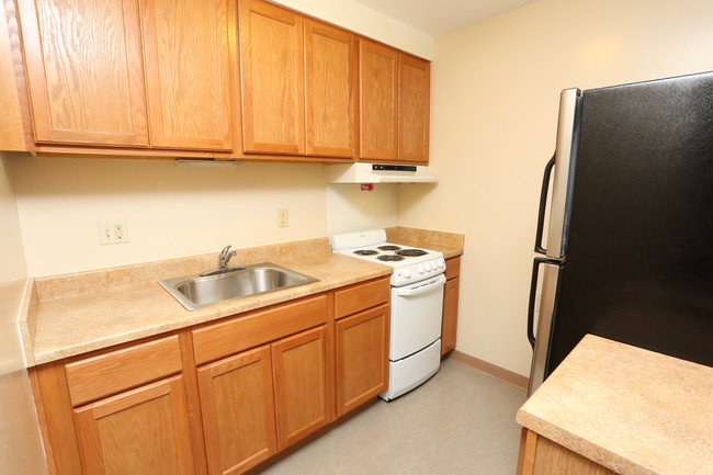 Yellowwood Terrace Affordable Senior Housing in Clarksville, IN - Building Photo - Interior Photo