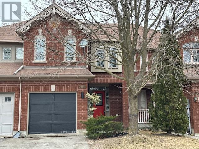 289 Warner Crescent in Newmarket, ON - Building Photo
