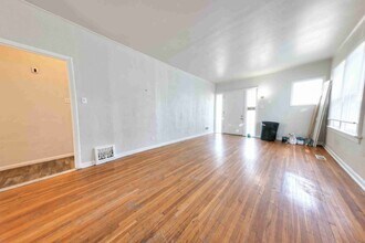 3810 Neosho St in St. Louis, MO - Building Photo - Building Photo