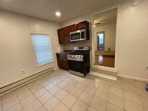 49 Carroll St in Poughkeepsie, NY - Foto de edificio - Building Photo